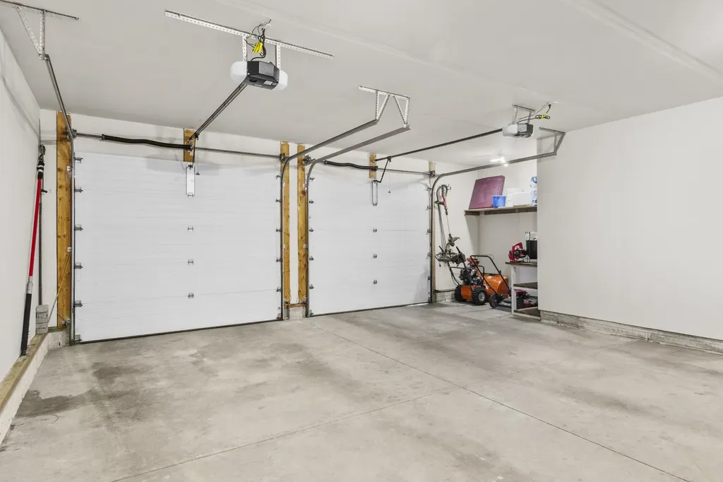 4473 Paper Birch Lane Acme Township MI 49686