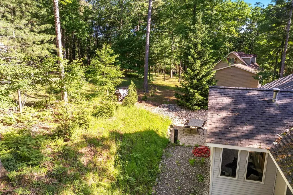 4473 Paper Birch Lane Acme Township MI 49686