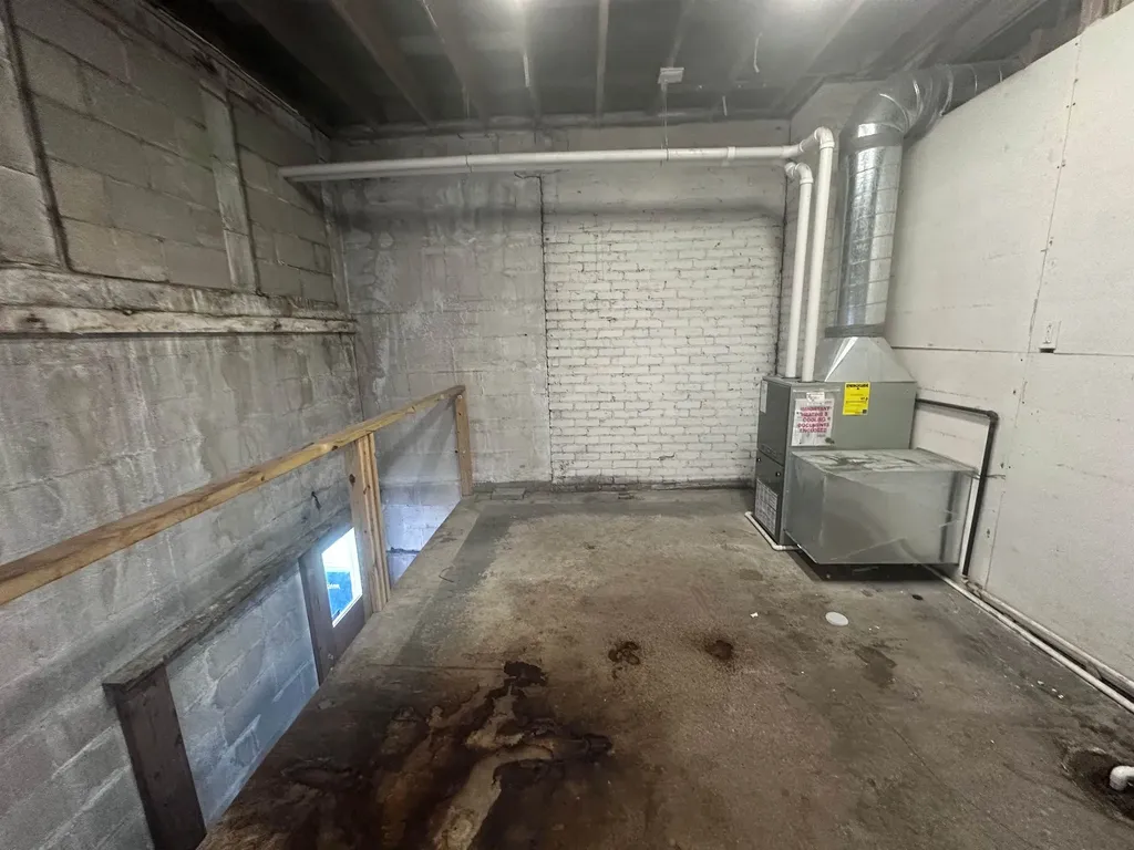 207 E Front Street Traverse City City MI 49684