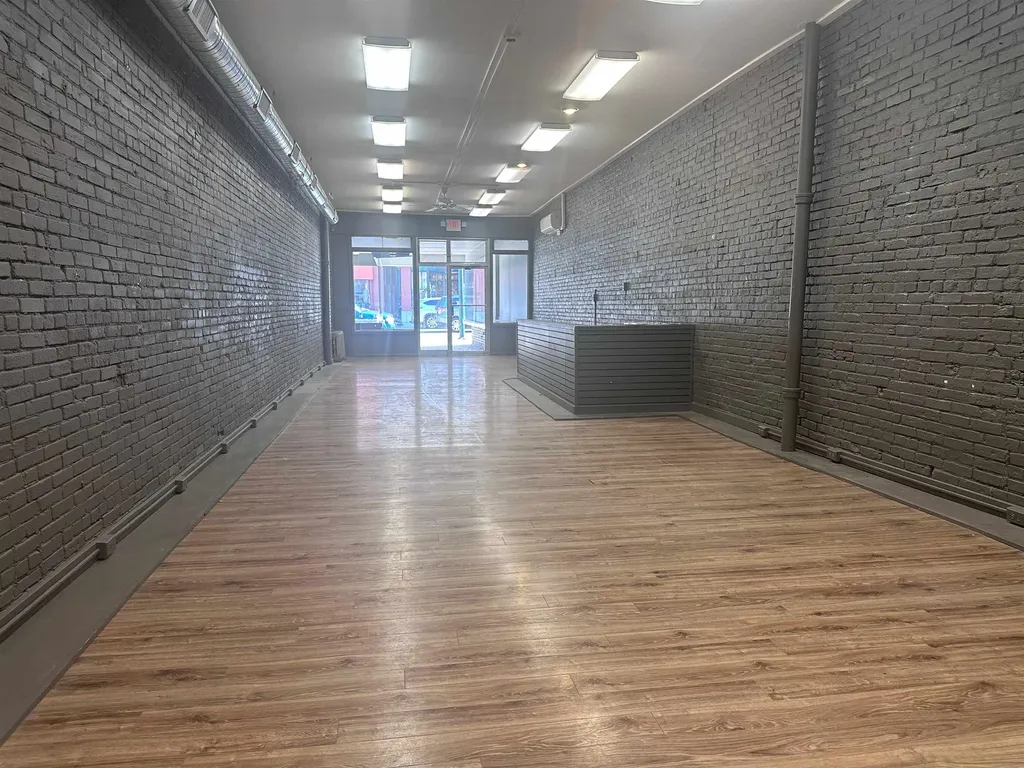 207 E Front Street Traverse City City MI 49684