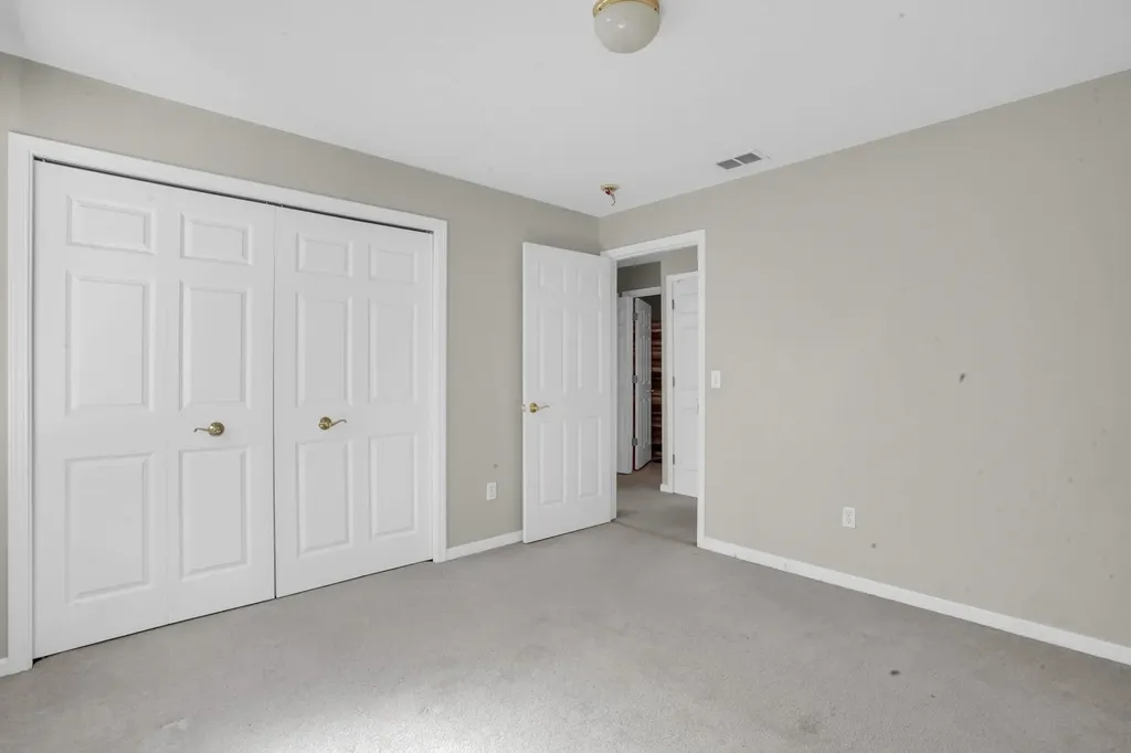895 Meadowview Court Cadillac City MI 49601