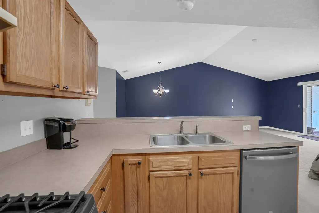895 Meadowview Court Cadillac City MI 49601