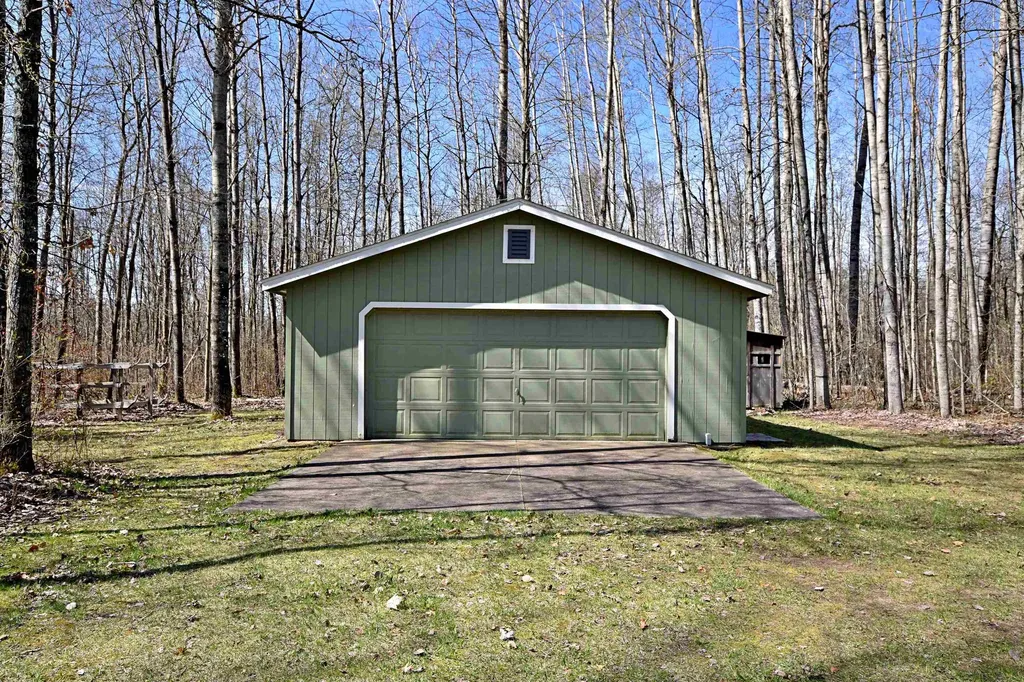 11385 Stockwell Redding Township MI 49665