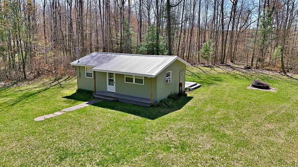 11385 Stockwell Redding Township MI 49665