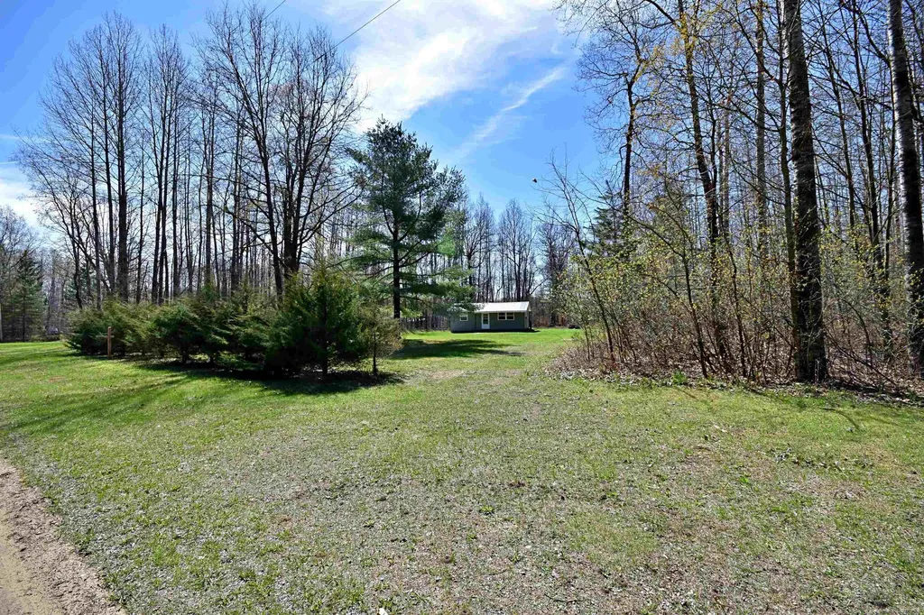 11385 Stockwell Redding Township MI 49665