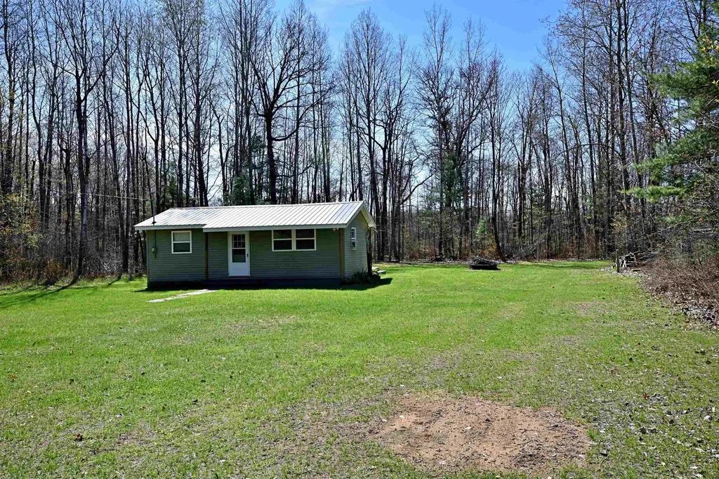 11385 Stockwell Redding Township MI 49665