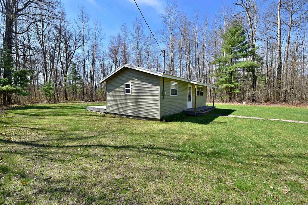 11385 Stockwell Redding Township MI 49665