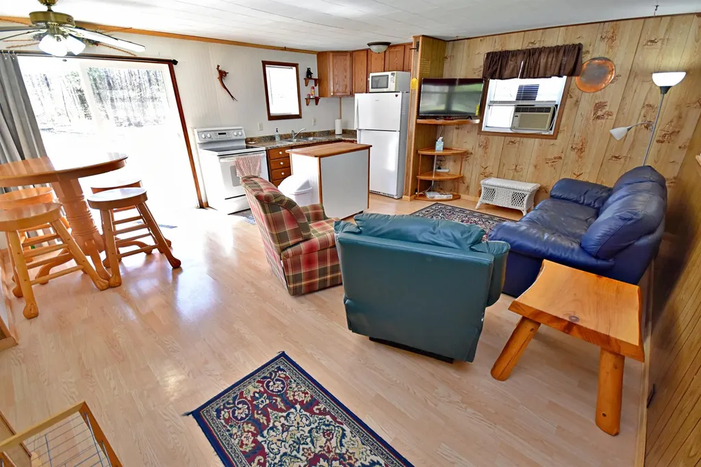 11385 Stockwell Redding Township MI 49665
