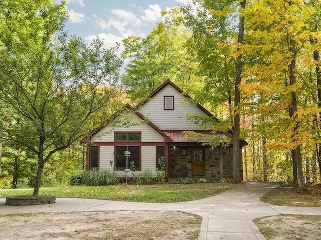 55 S Hope Ridge Blair Township MI 49696