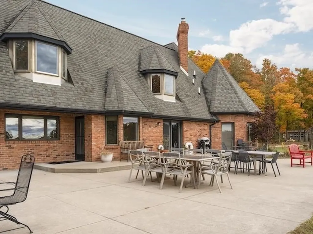 55 S Hope Ridge Blair Township MI 49696