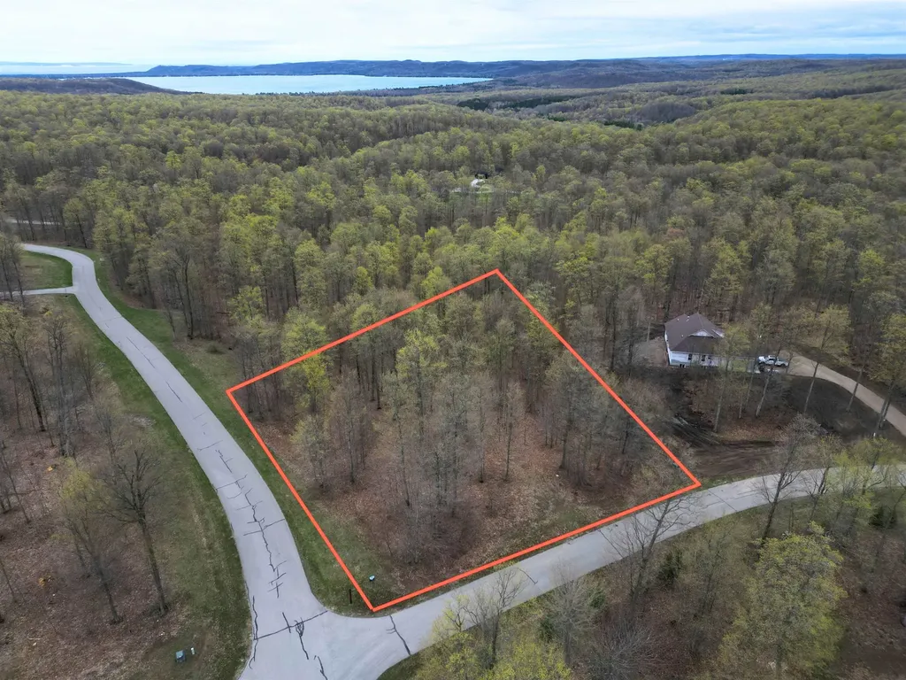11 W Timber View Trail Empire Township MI 49630