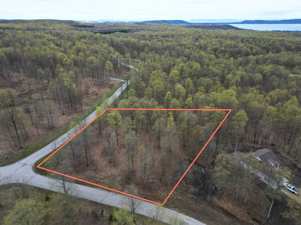 11 W Timber View Trail Empire Township MI 49630