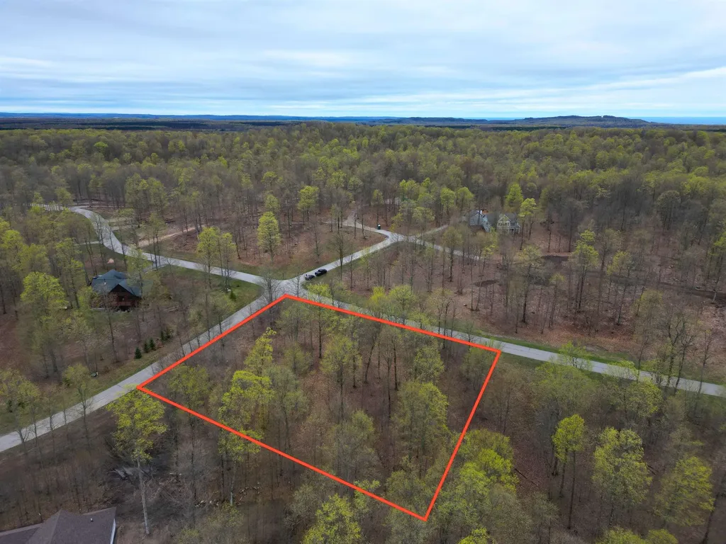 11 W Timber View Trail Empire Township MI 49630