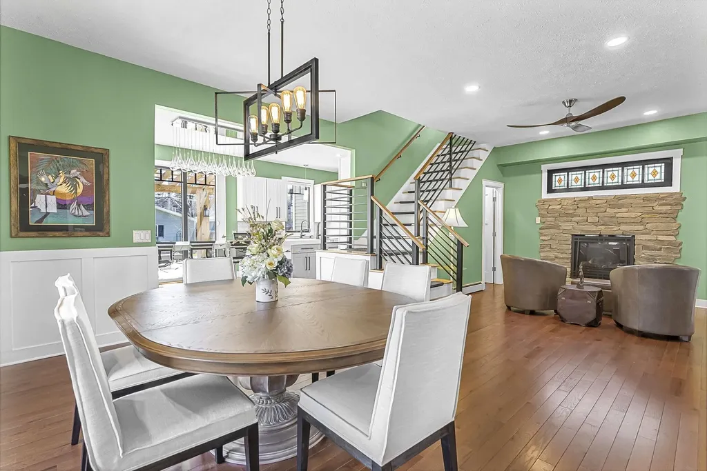 303 W Eleventh Street Traverse City City MI 49684