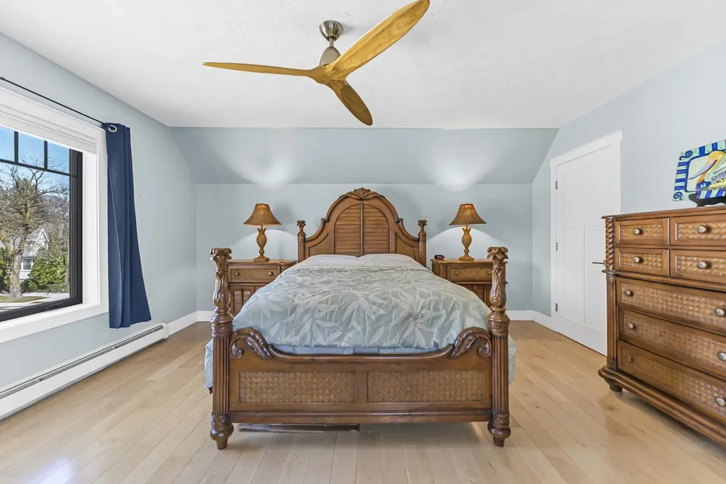 303 W Eleventh Street Traverse City City MI 49684