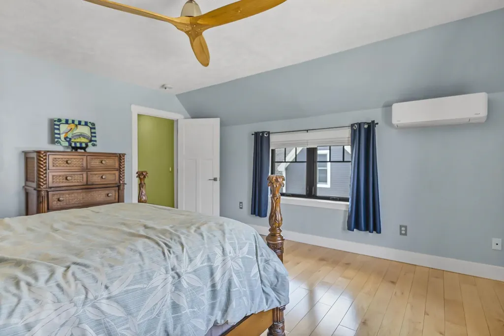 303 W Eleventh Street Traverse City City MI 49684