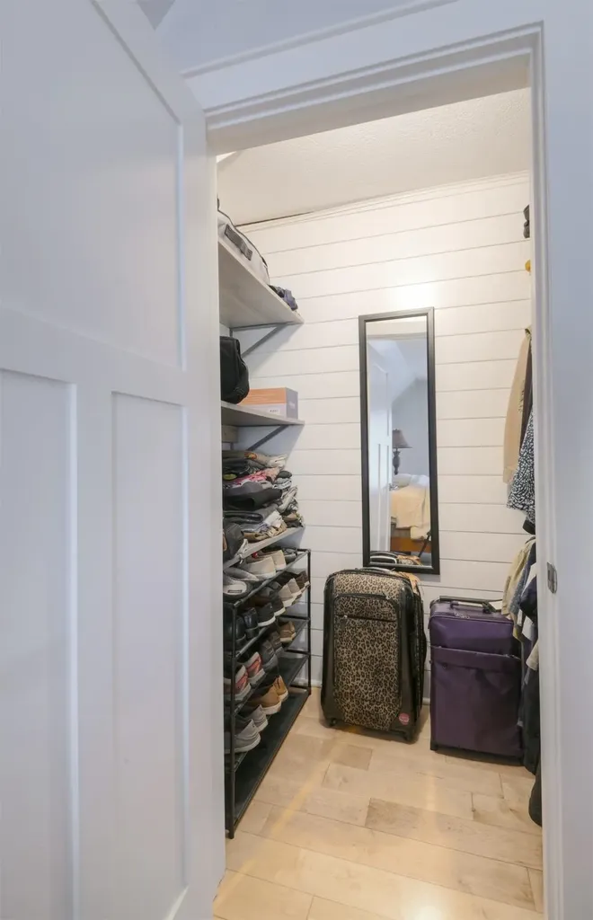 303 W Eleventh Street Traverse City City MI 49684
