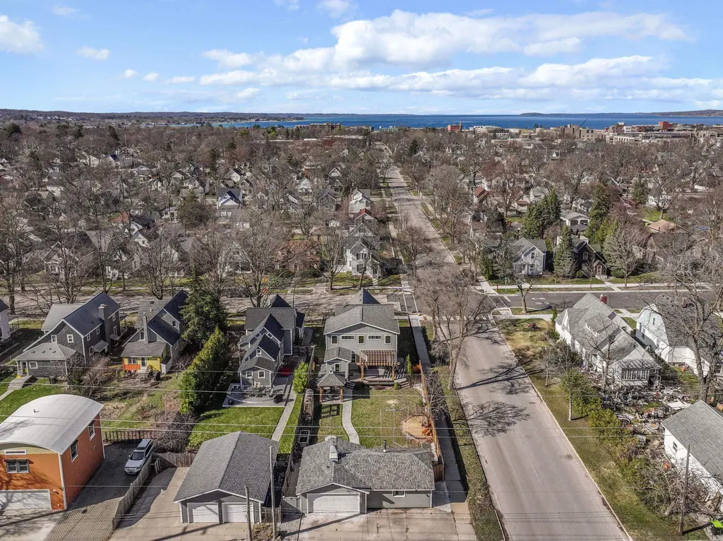 303 W Eleventh Street Traverse City City MI 49684