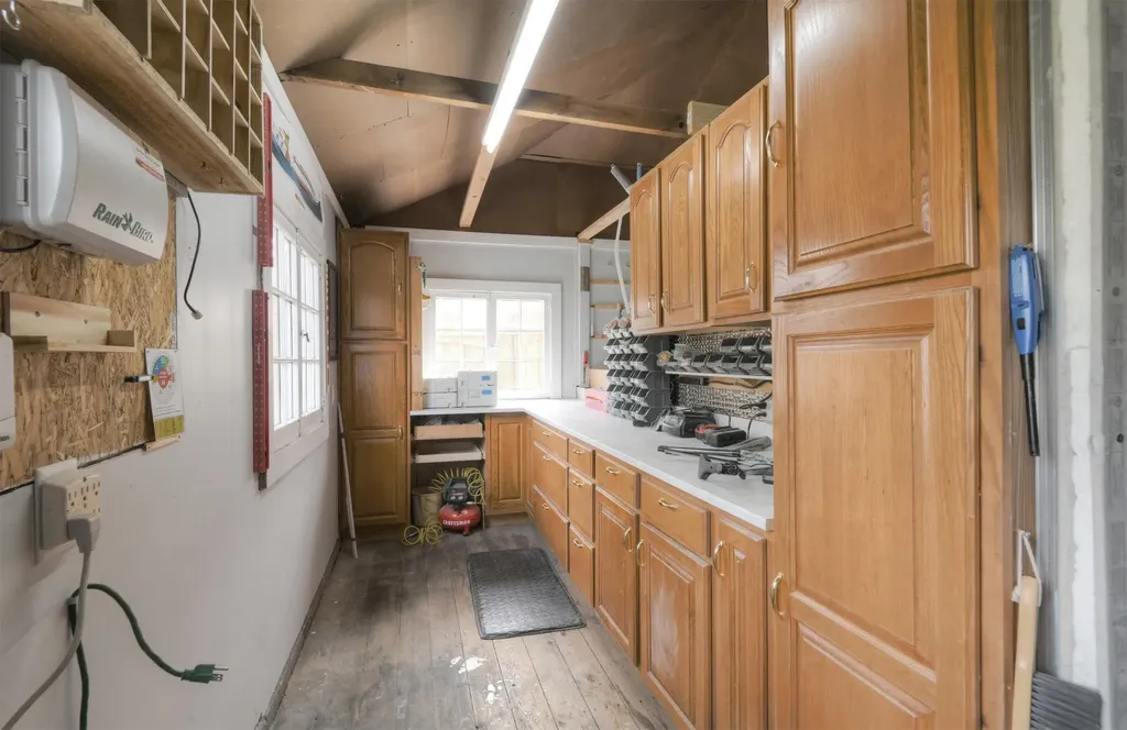 303 W Eleventh Street Traverse City City MI 49684