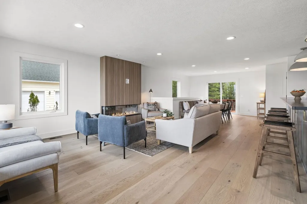 10191 Peninsula Drive Peninsula Township MI 49686