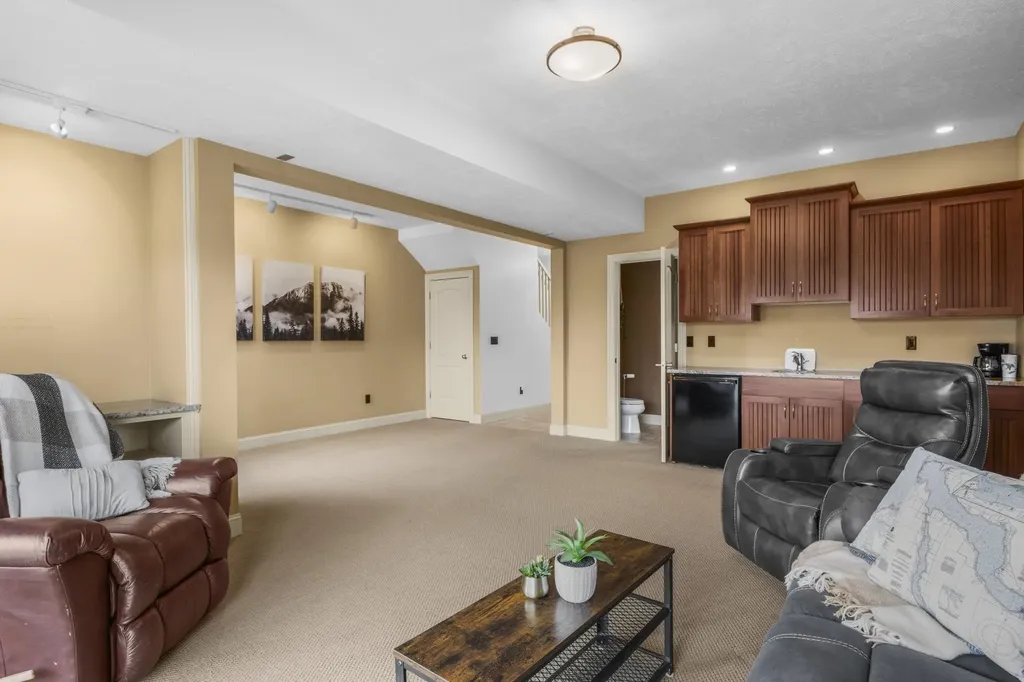 231 Midtown Drive Traverse City City MI 49685