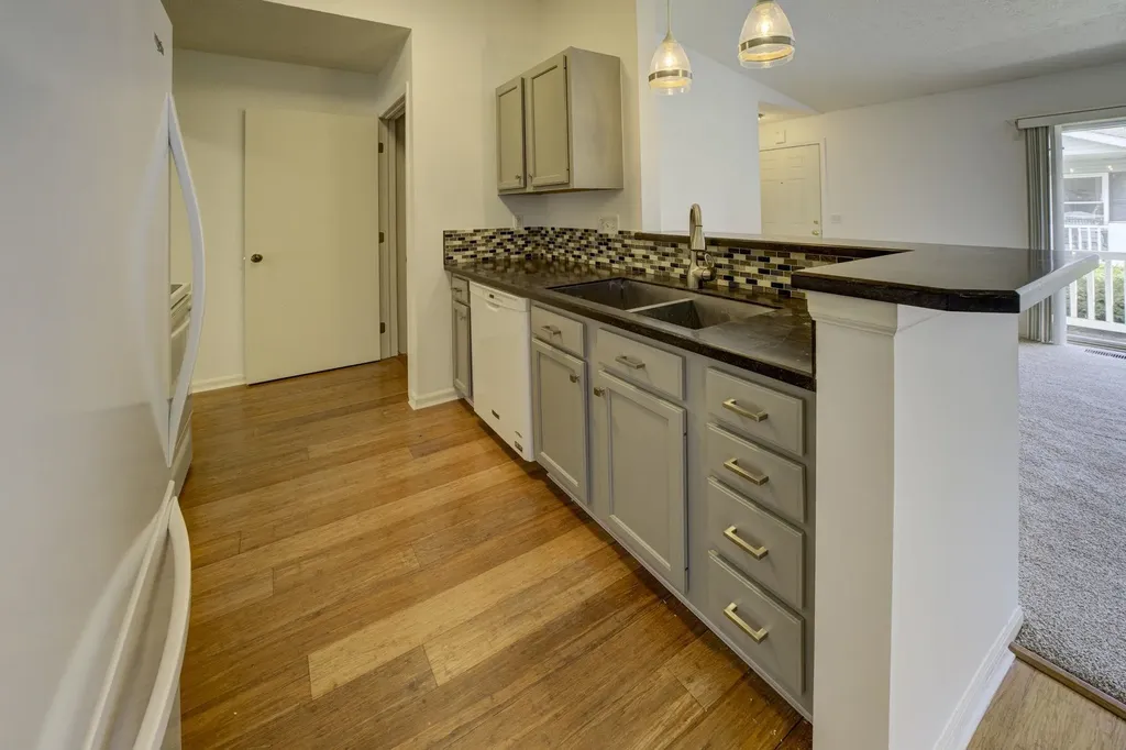 2985 Emerald Isle Garfield Charter Township MI 49684