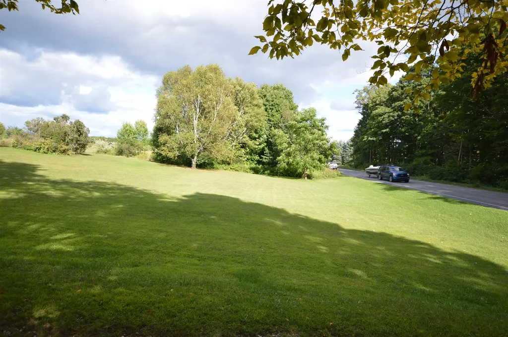 6830 Youker Road Green Lake Township MI 49637