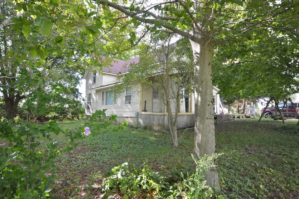 6830 Youker Road Green Lake Township MI 49637