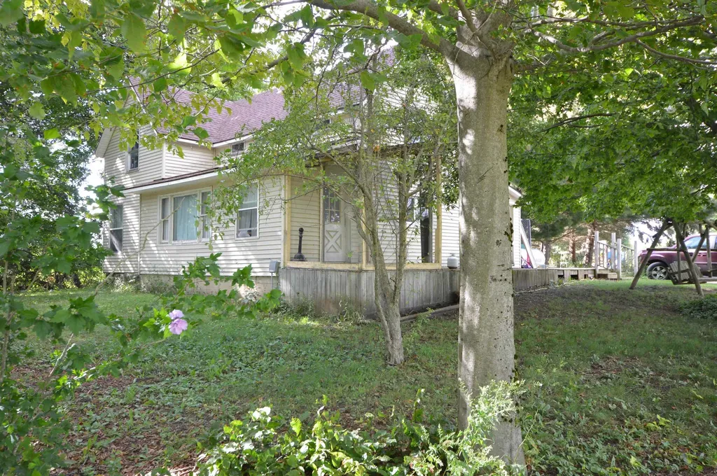 6830 Youker Road Green Lake Township MI 49637