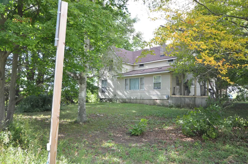 6830 Youker Road Green Lake Township MI 49637