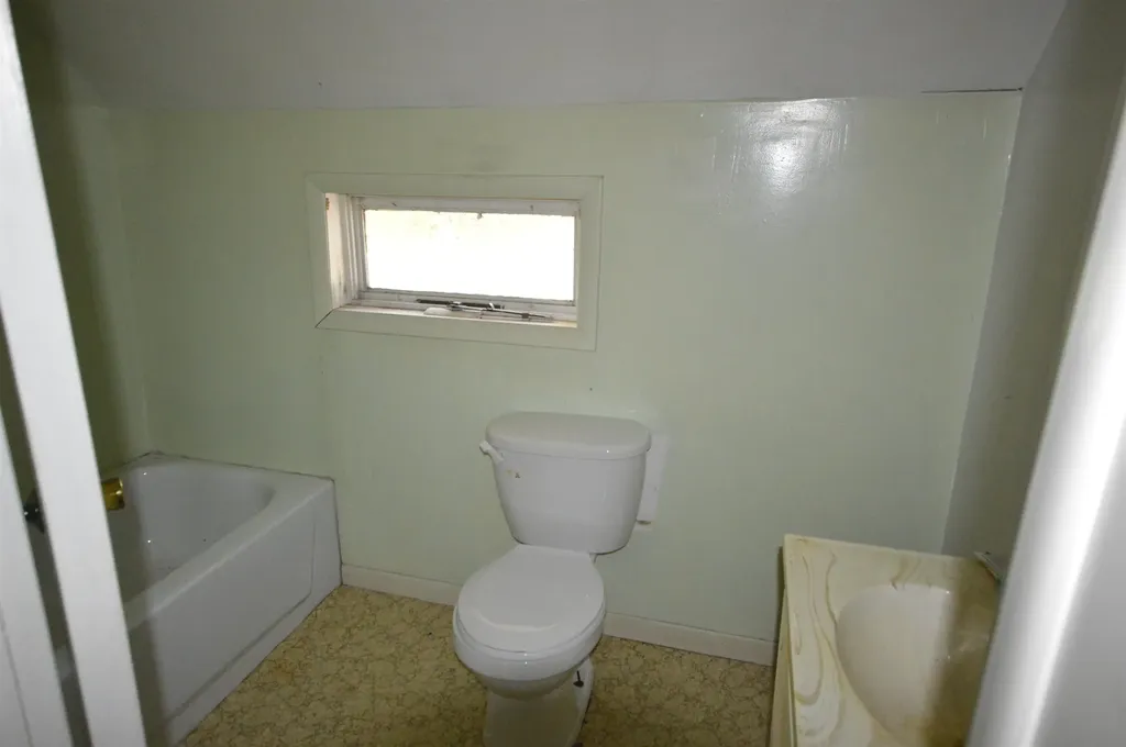 6830 Youker Road Green Lake Township MI 49637