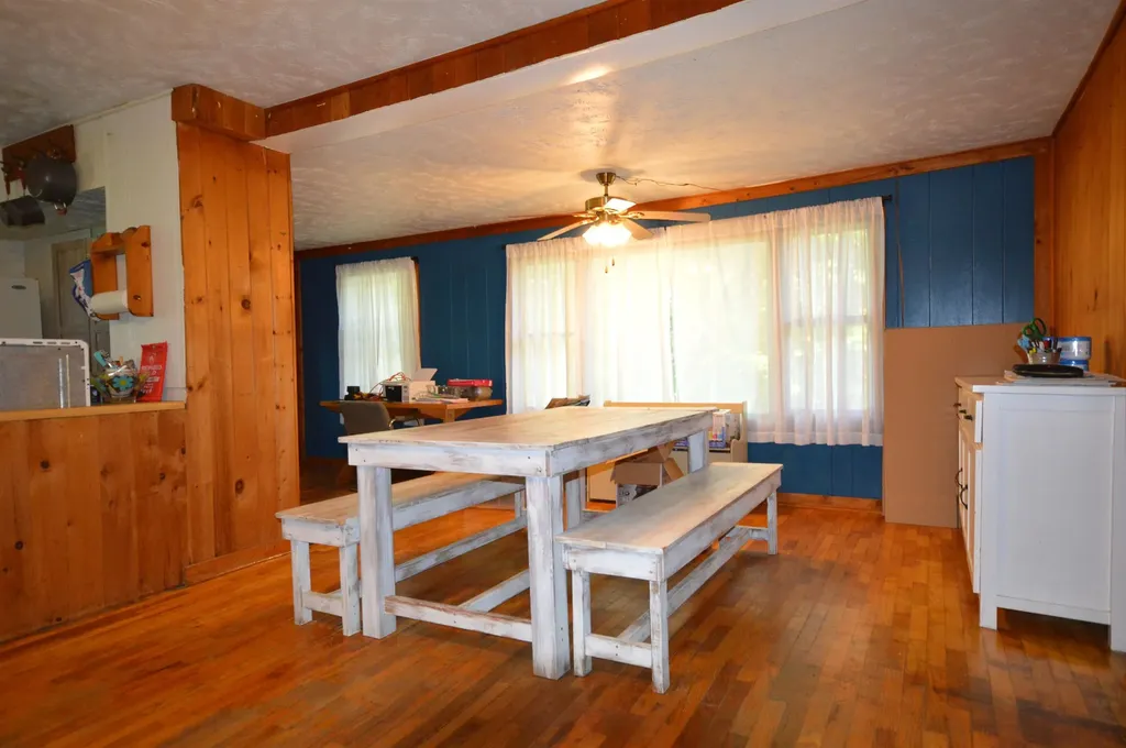 6830 Youker Road Green Lake Township MI 49637