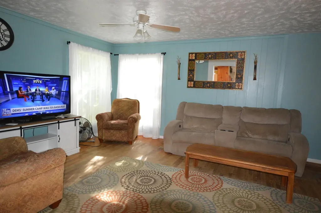 6830 Youker Road Green Lake Township MI 49637