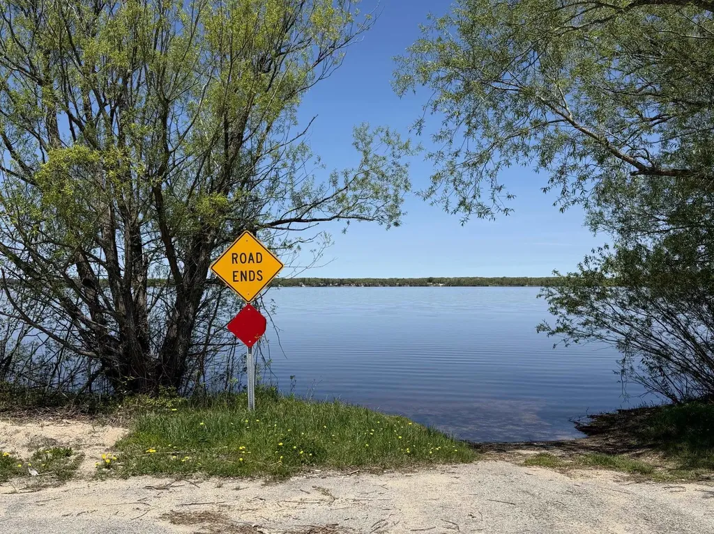 V/l Paradise Lane Carp Lake Township MI 49755