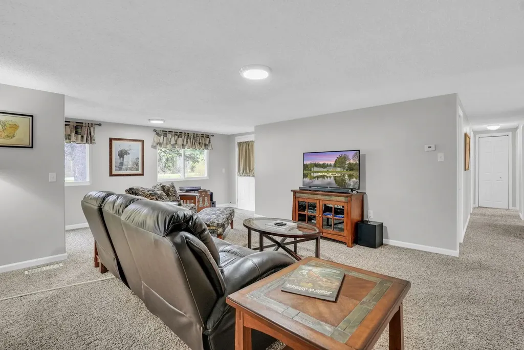 6192 N Us-131 Liberty Township MI 49663