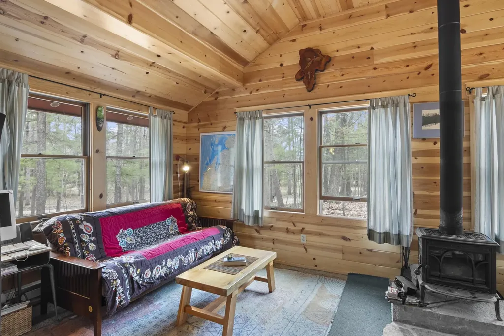 7578 S River Road SW Kalkaska Township MI 49646