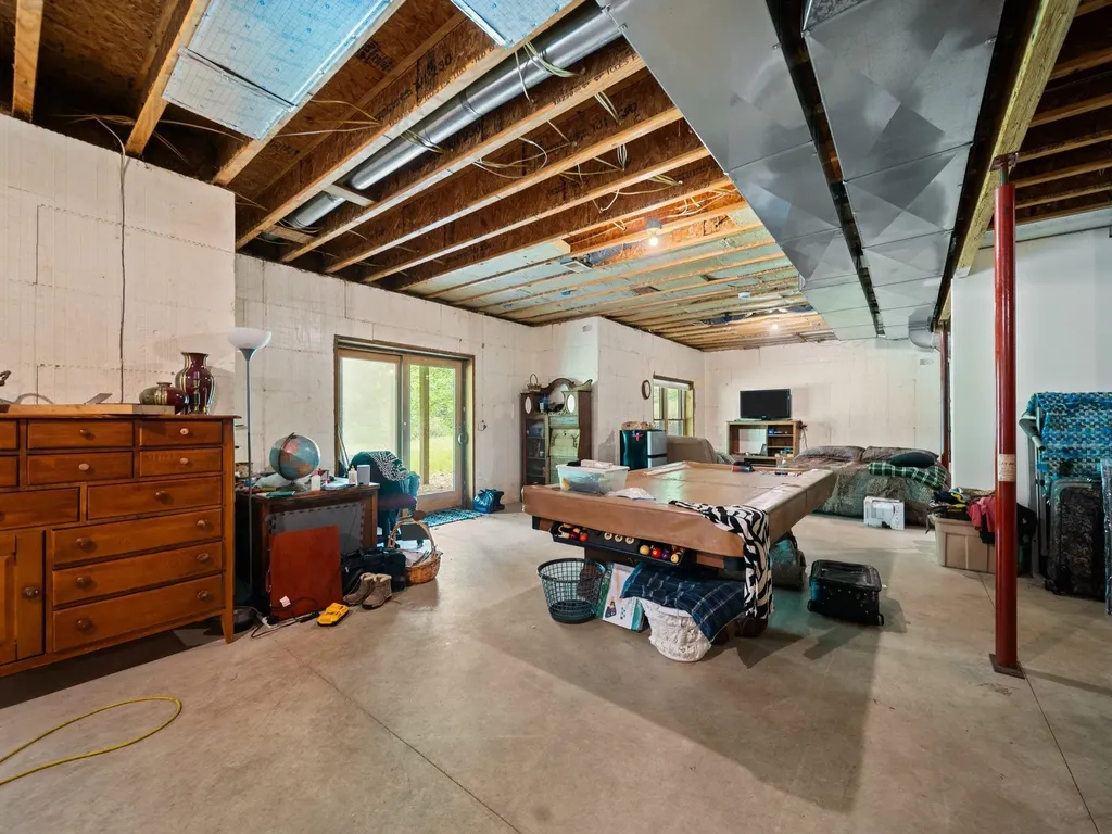 8415 W Workman Road Lake Township MI 49651