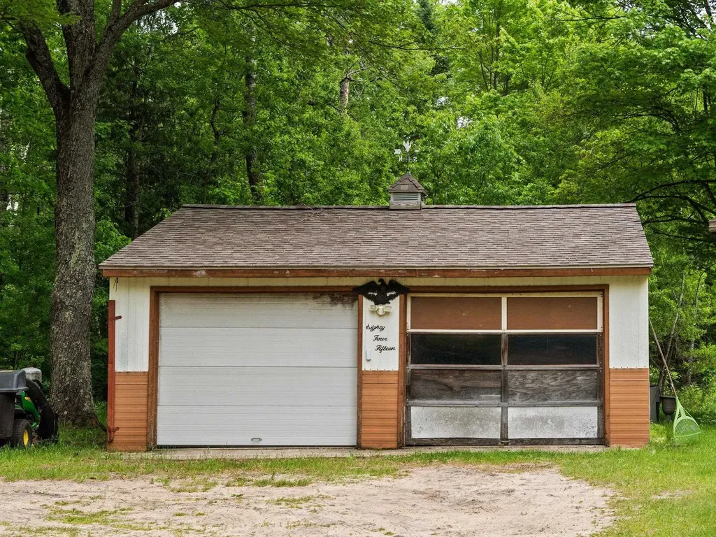 8415 W Workman Road Lake Township MI 49651