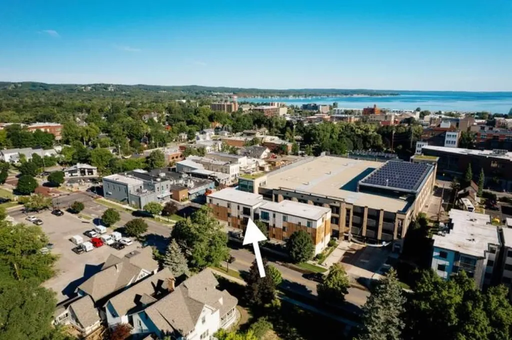 115 E Eighth Street Traverse City City MI 49684