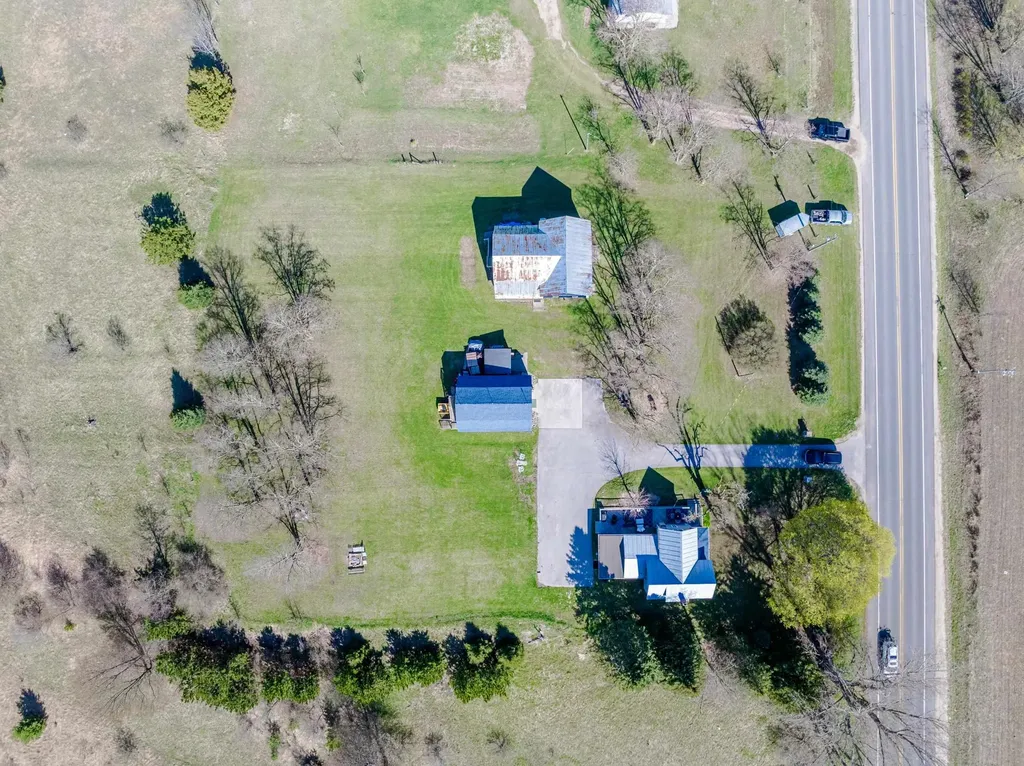 3105 Supply Road East Bay Township MI 49696