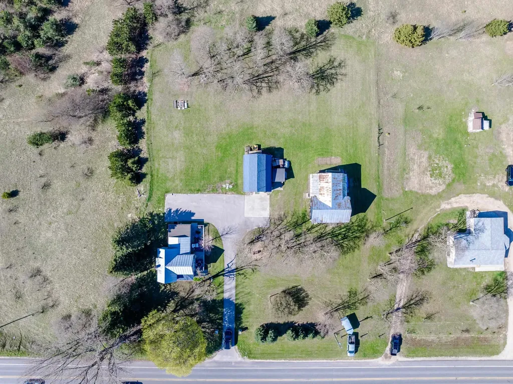 3105 Supply Road East Bay Township MI 49696
