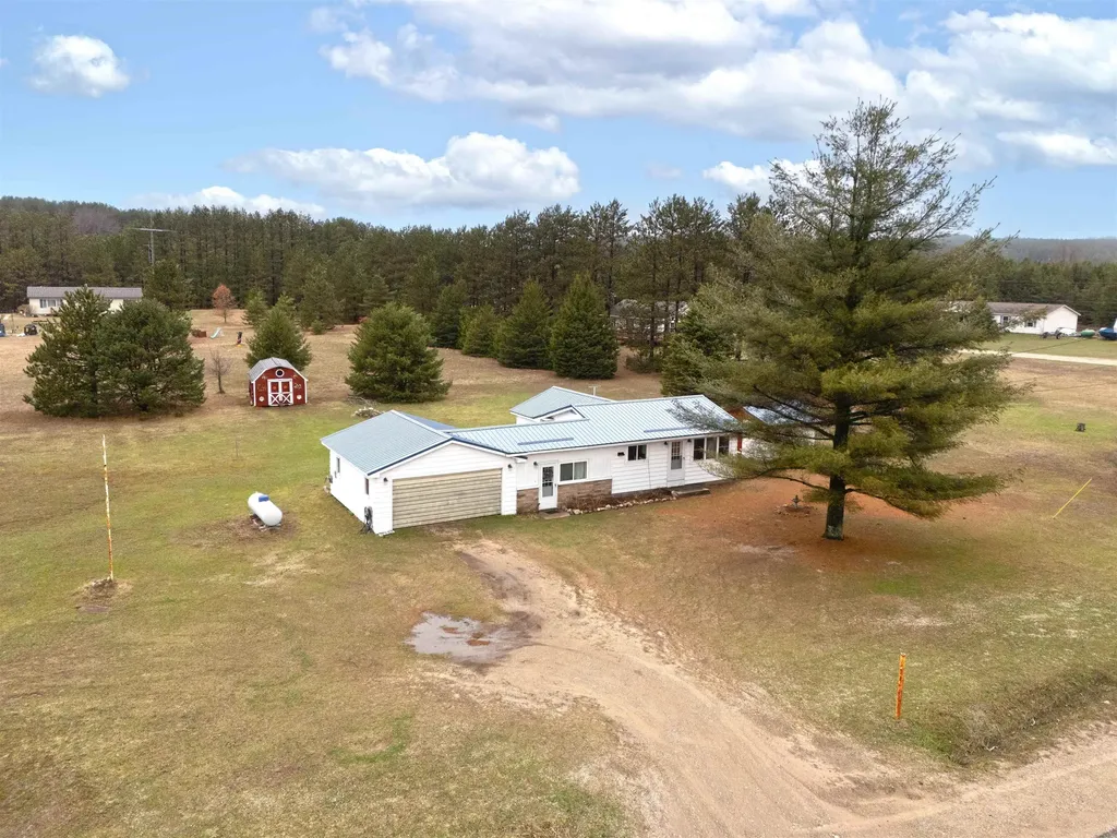 10595 E M-42 Cedar Creek Township MI 49663