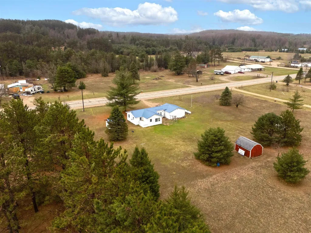 10595 E M-42 Cedar Creek Township MI 49663