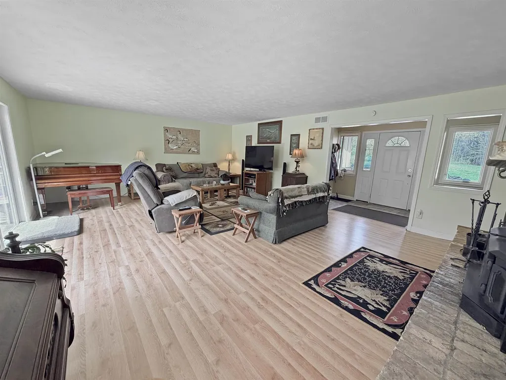 4411 N 11 Road Springville Township MI 49688