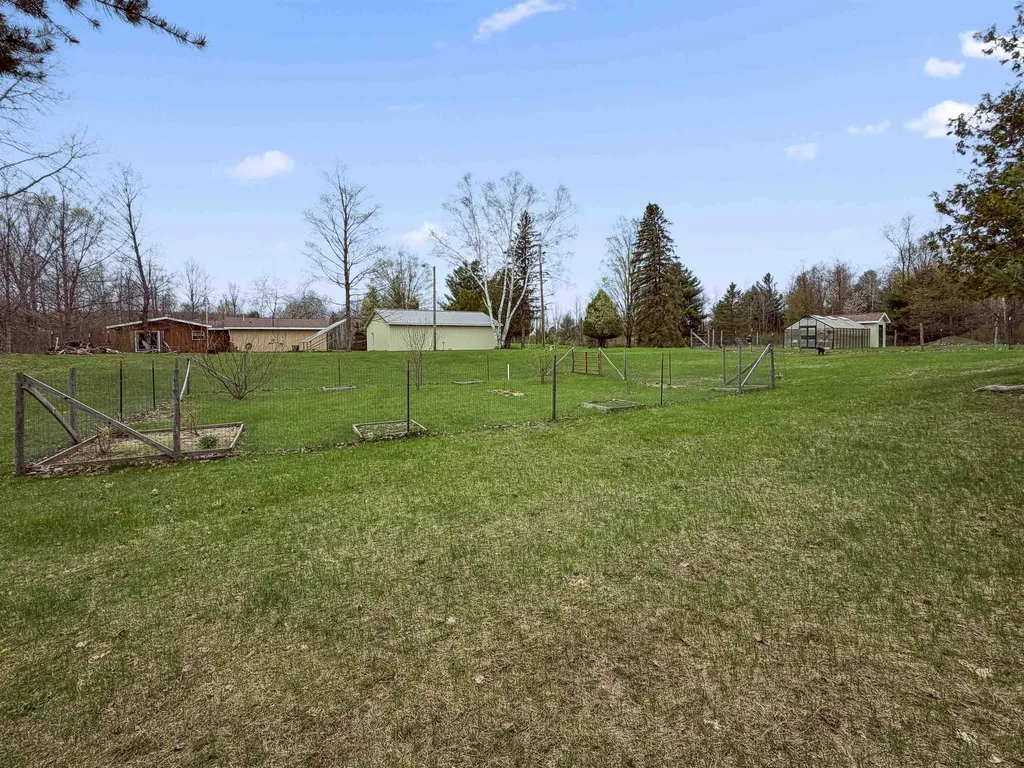 4411 N 11 Road Springville Township MI 49688