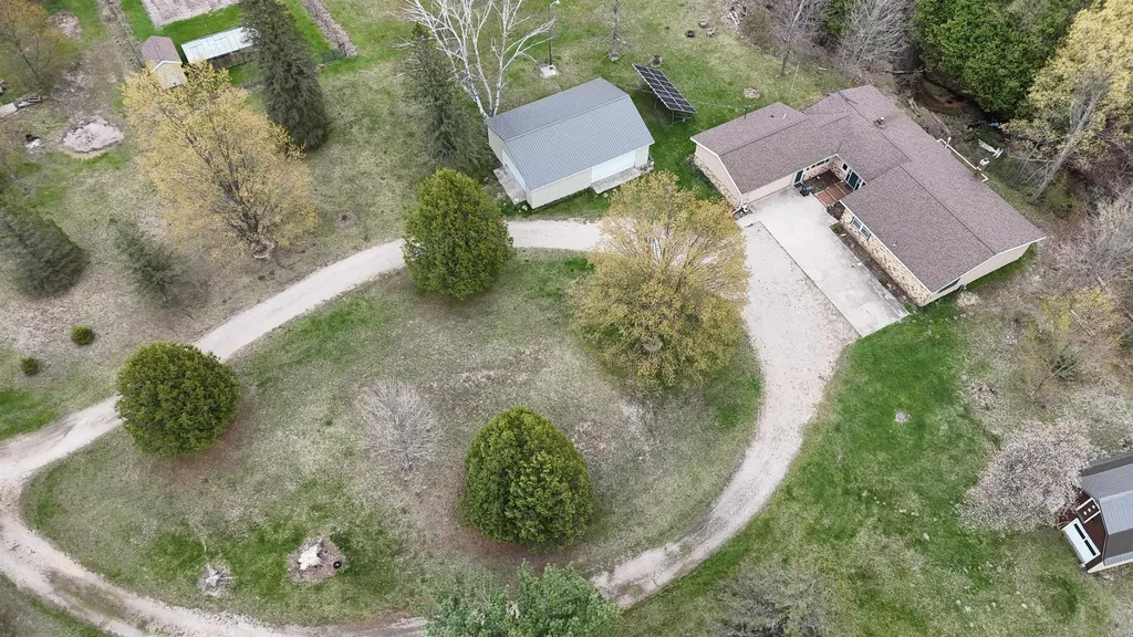 4411 N 11 Road Springville Township MI 49688