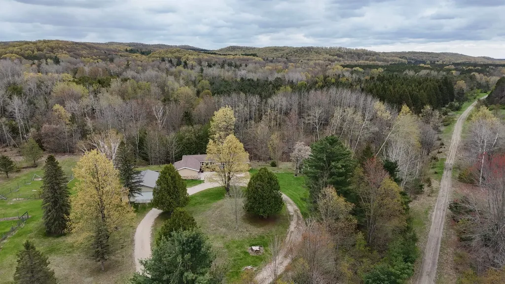 4411 N 11 Road Springville Township MI 49688