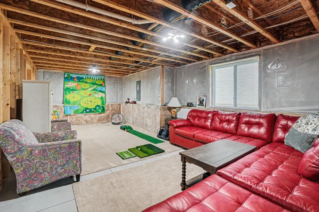 842 Winchester Street Unknown City MI 49423