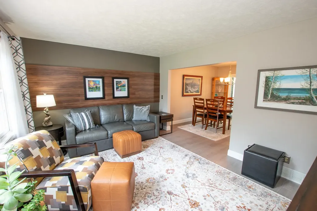 7196 S West Bay Shore Drive Bingham Township MI 49684