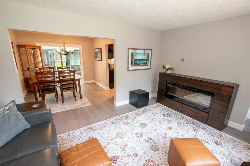 7196 S West Bay Shore Drive Bingham Township MI 49684